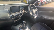 Nissan Juke 1.0 DiG-T N-Connecta 5dr Petrol Hatchback